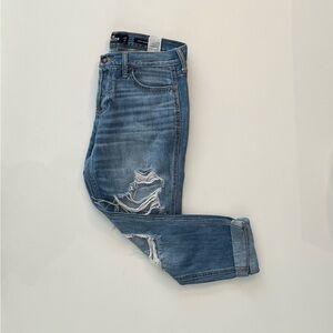 Hollister Jean